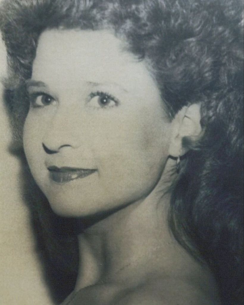 Robin Lee Connor Profile Photo