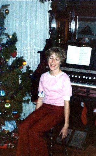 Roxie Velma Lammers photo gallery thumbnail 9 of 246