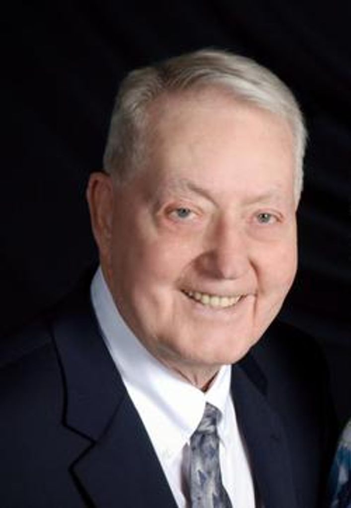 Lawrence "Larry" M Mccollough