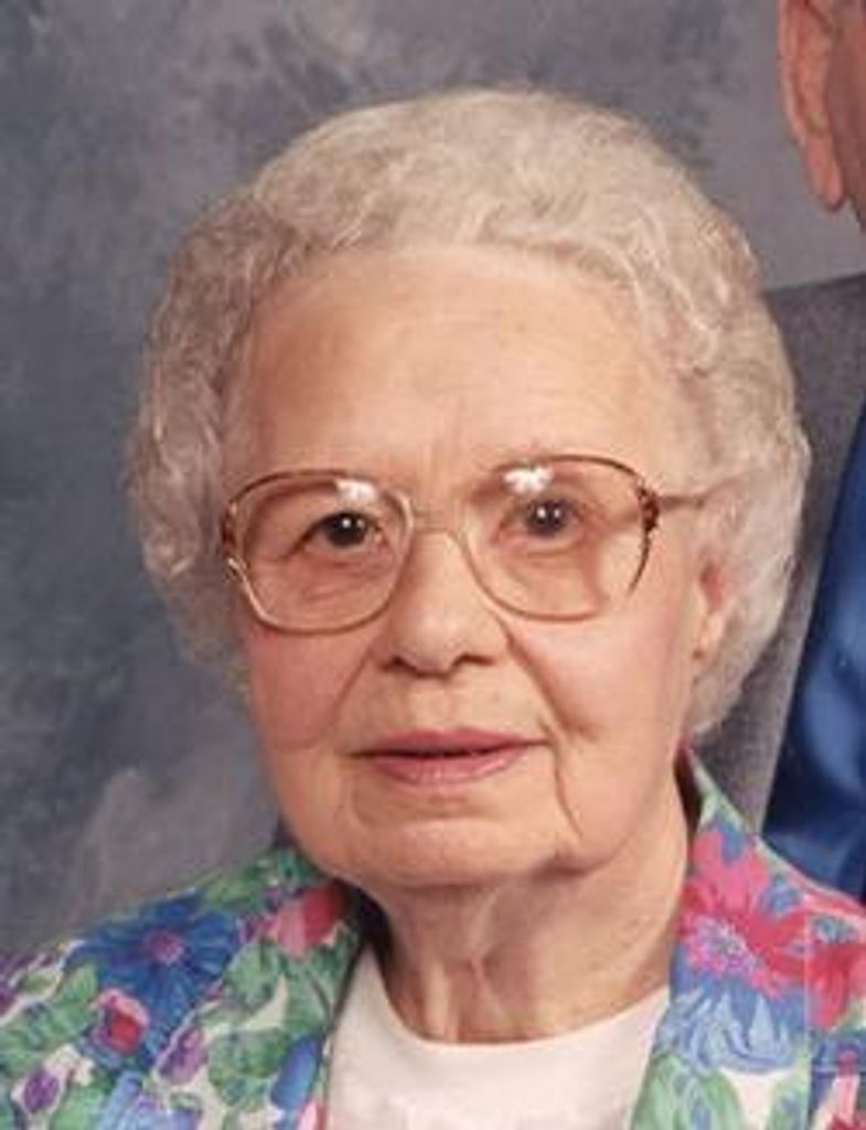 Maxine L Bell