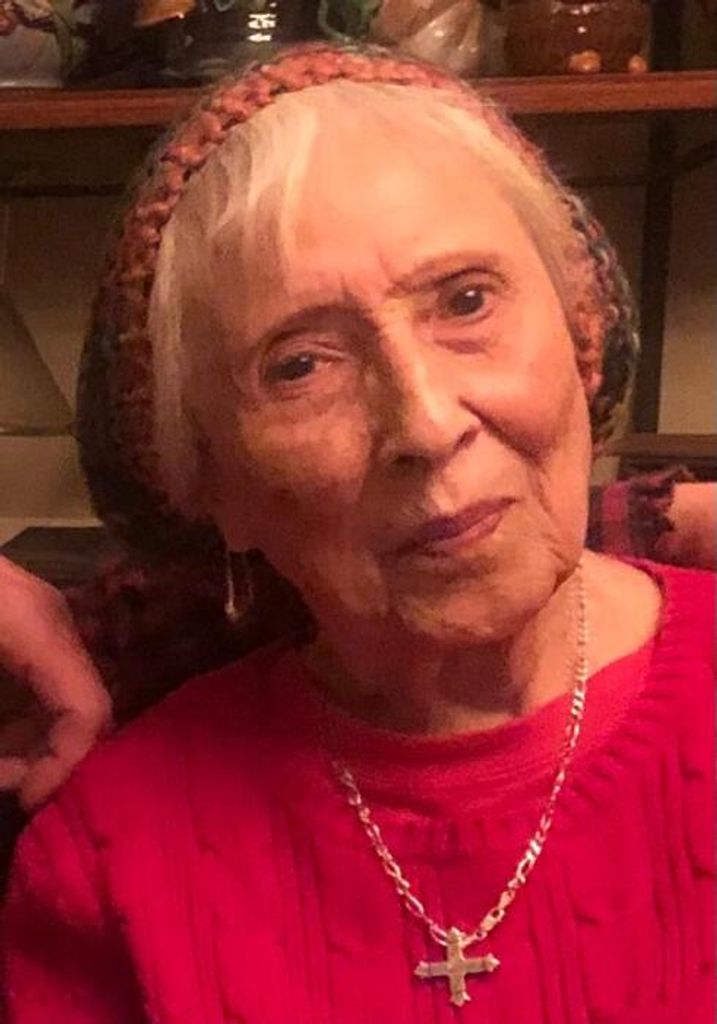 Julia (Gutierrez)  Bookout Profile Photo