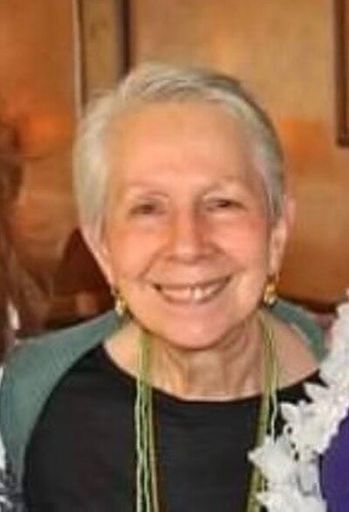 Louise Molinaro Profile Photo