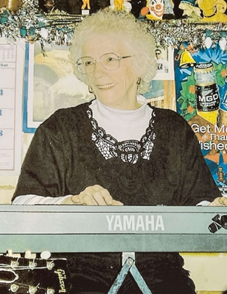 Beverly “Becky” Tunks Winters