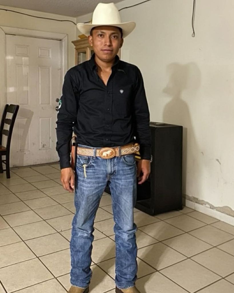 Geysely Azai Velasquez Perez