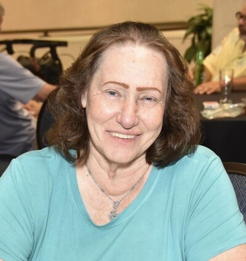 Danis Rais Lensch Profile Photo