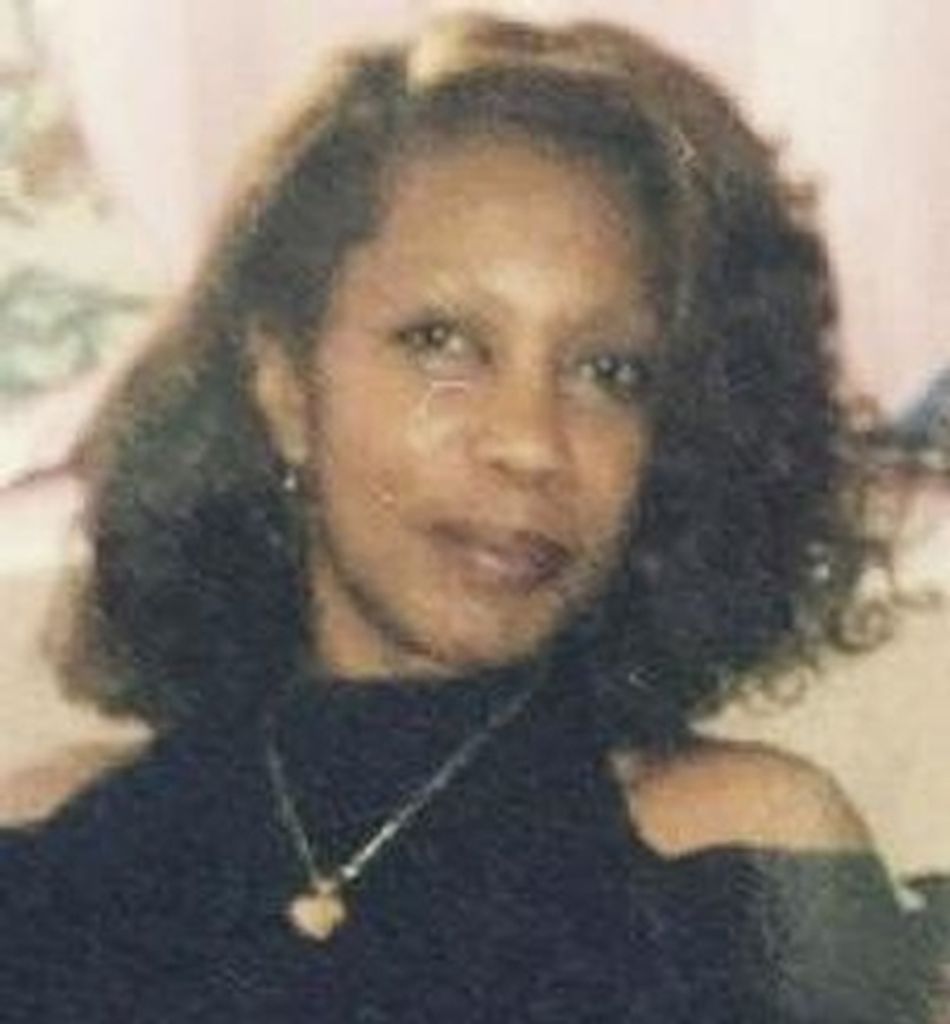 Gloria Elaine Fulton