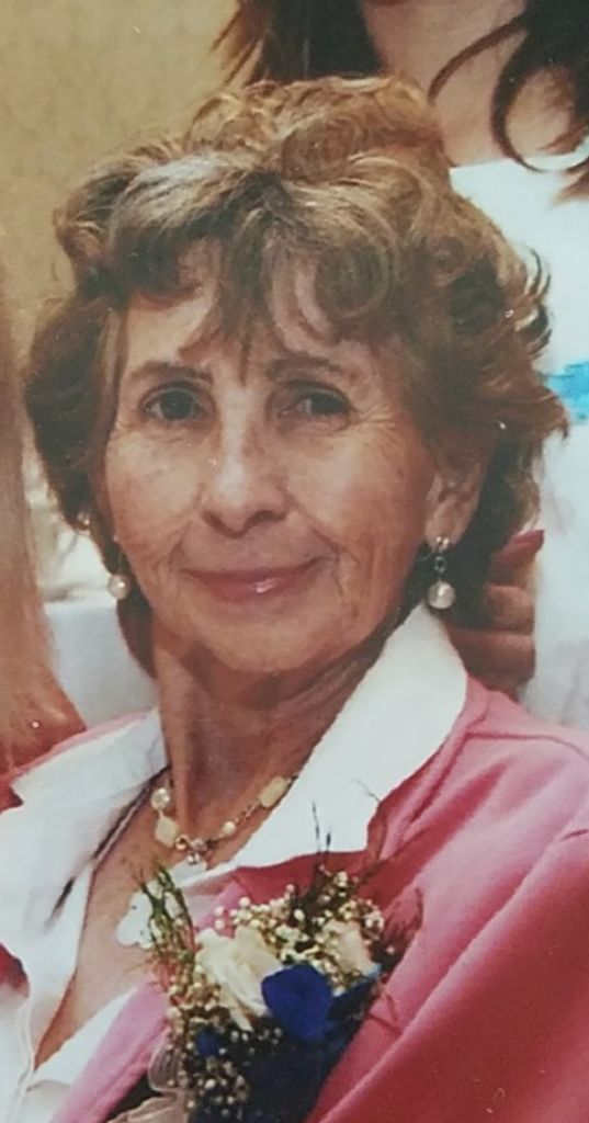 Patricia W (Williams)  Vail