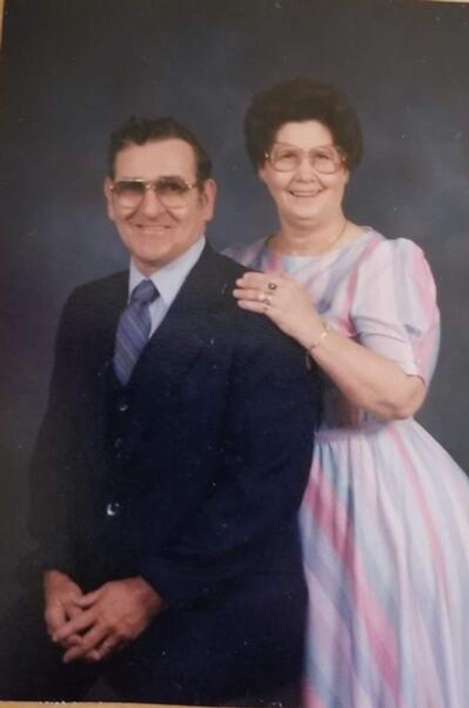 Donna J Lovell Profile Photo