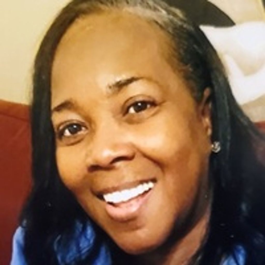 Lynn Edna Davis Profile Photo