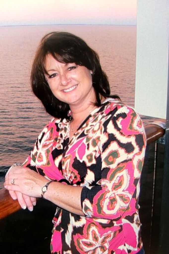 Deborah "Deby" Hutchison Cashdollar Profile Photo