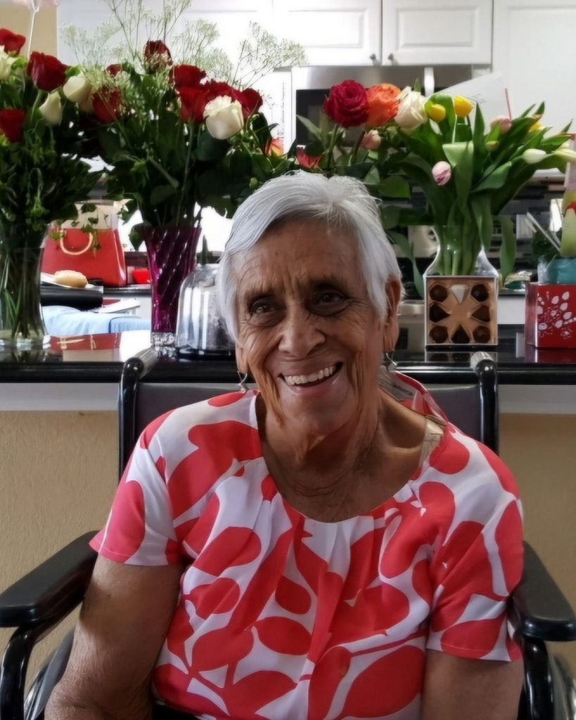 Maria Elena Mendiola de Luna