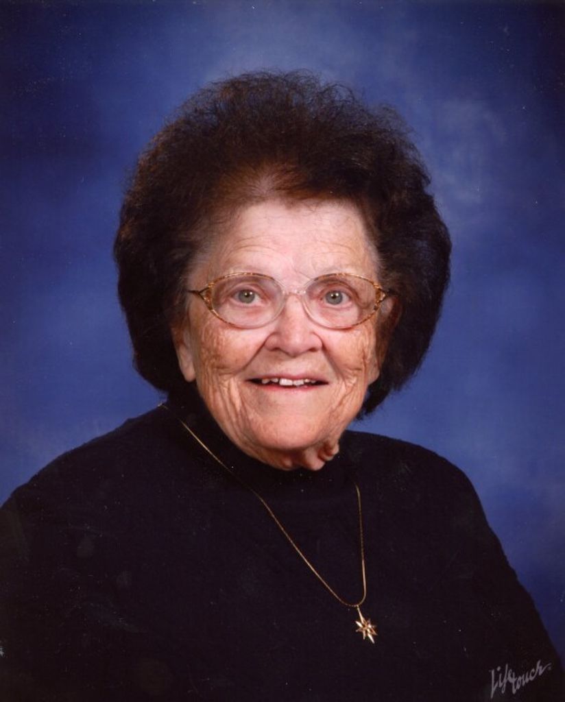 Maxine Johnson Profile Photo