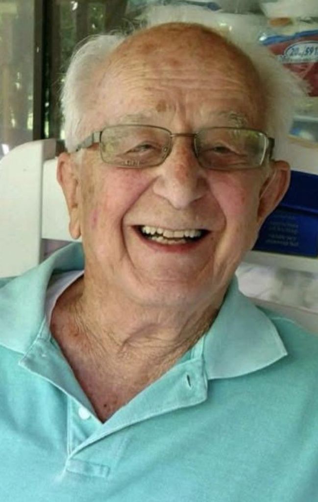 Manuel Lorenzo Profile Photo