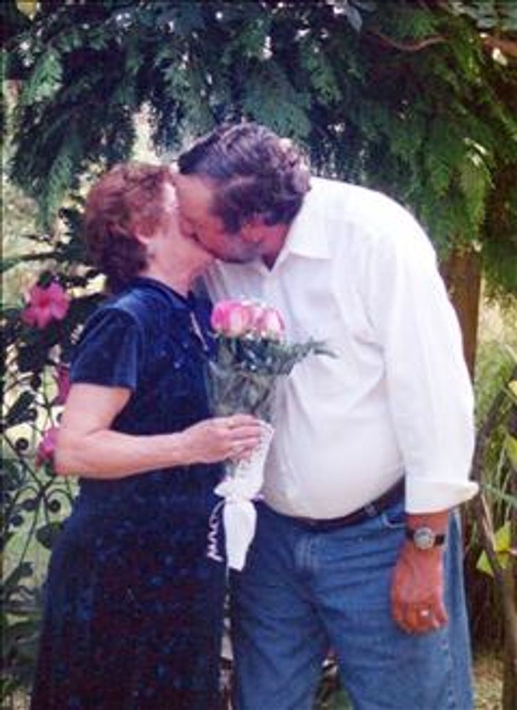 Robert William Hall Profile Photo