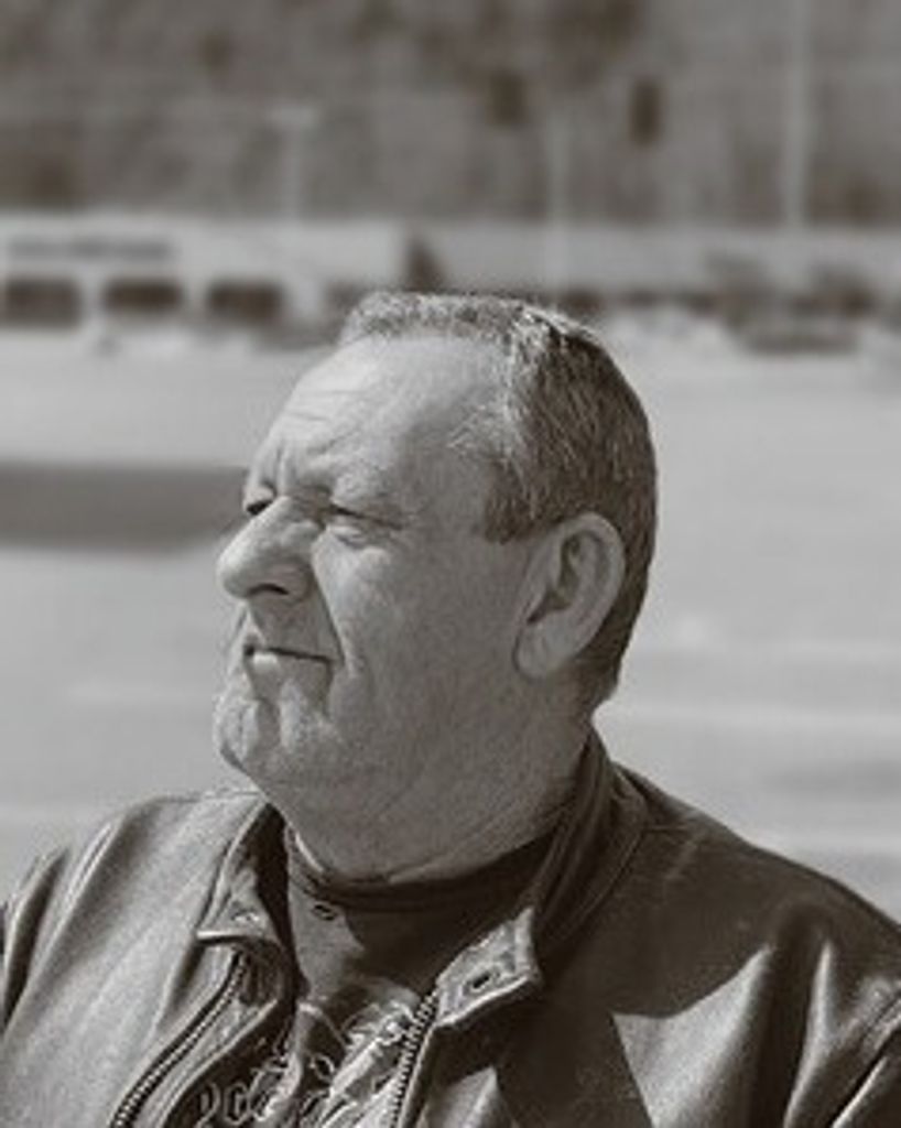 Thomas "Tom" Dixon