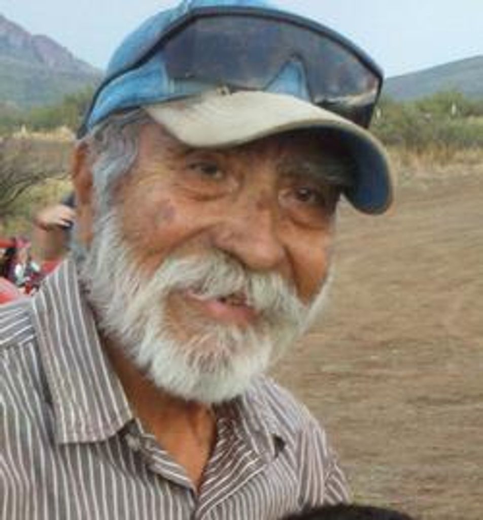 Vicente "Chente" Perez Profile Photo
