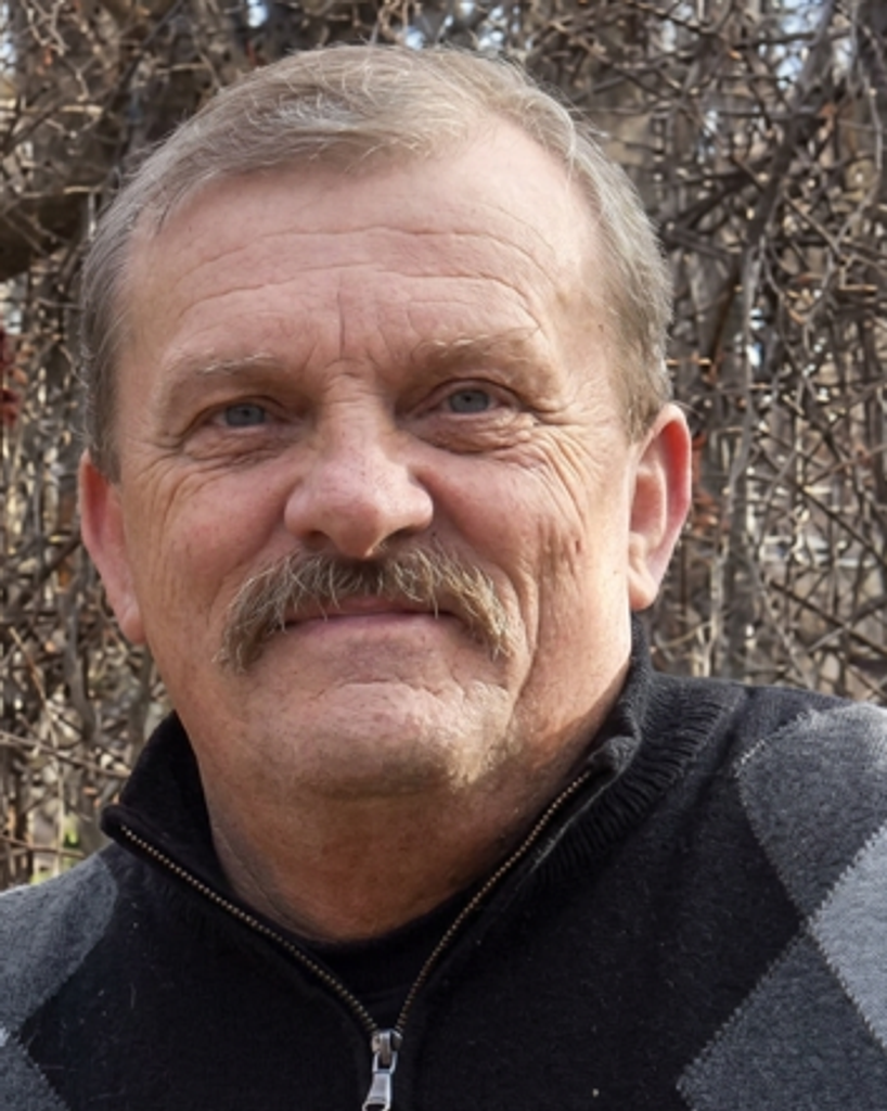 Paul Andrew Robbins Profile Photo