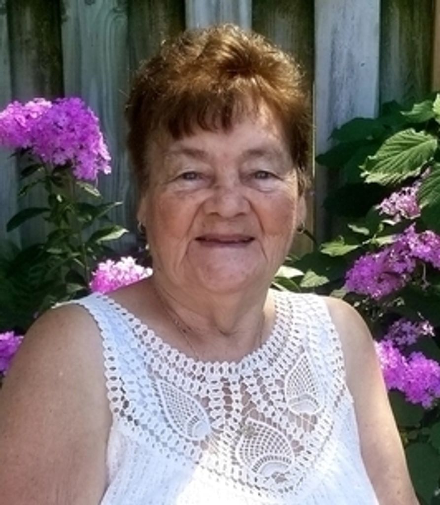 Lucy Lewis Profile Photo