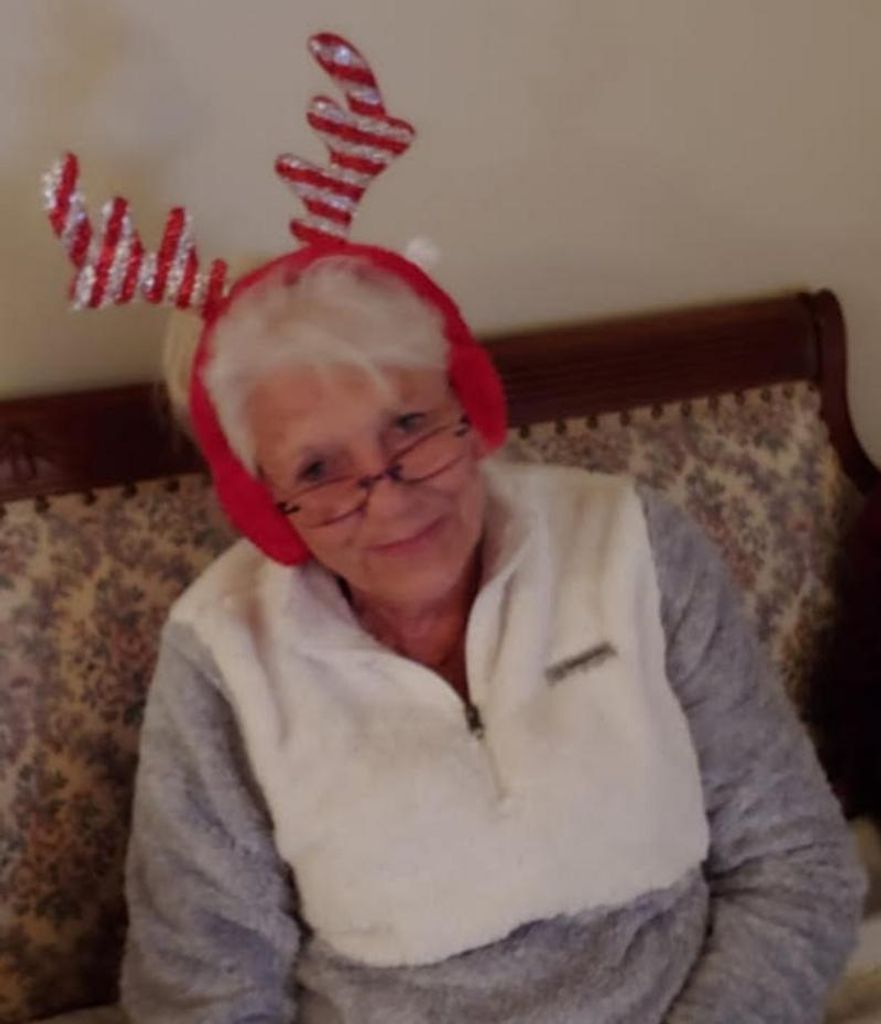Brenda Smith Roberts Profile Photo