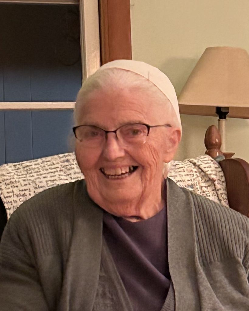 Amanda E. Troyer Profile Photo