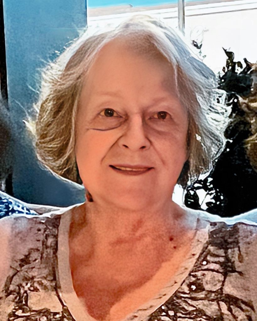 Clara Young Jay Hammond Profile Photo