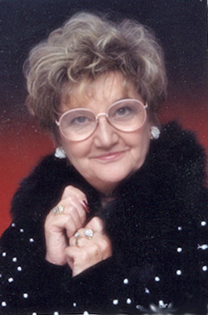 Lorna Margaret Rieniets Profile Photo