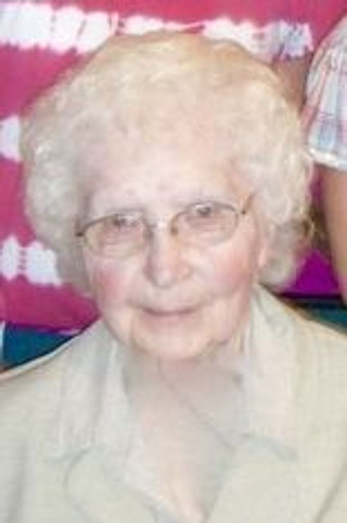 Lois Mae Sporle Profile Photo