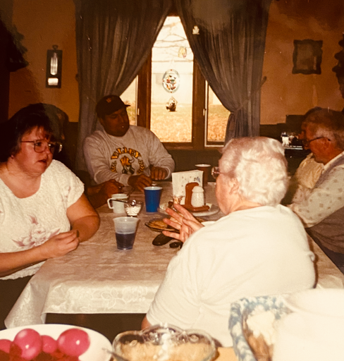 Doris E. (Walls)  Woolington photo gallery thumbnail 67 of 112