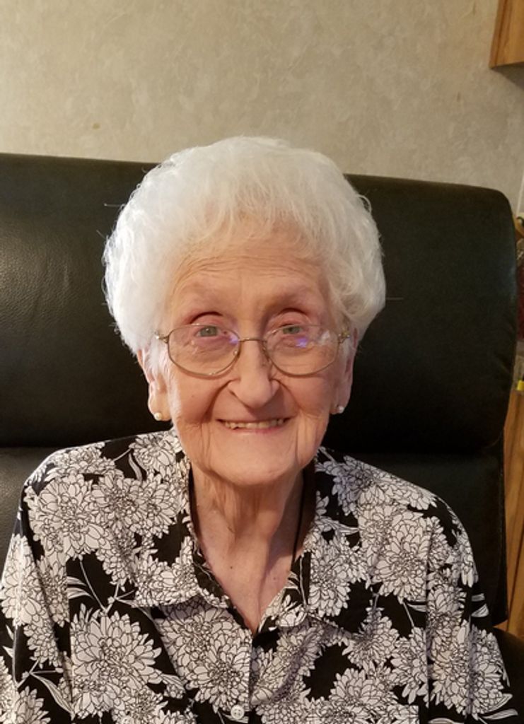 Evelyn Marie (Kaiser) Penner