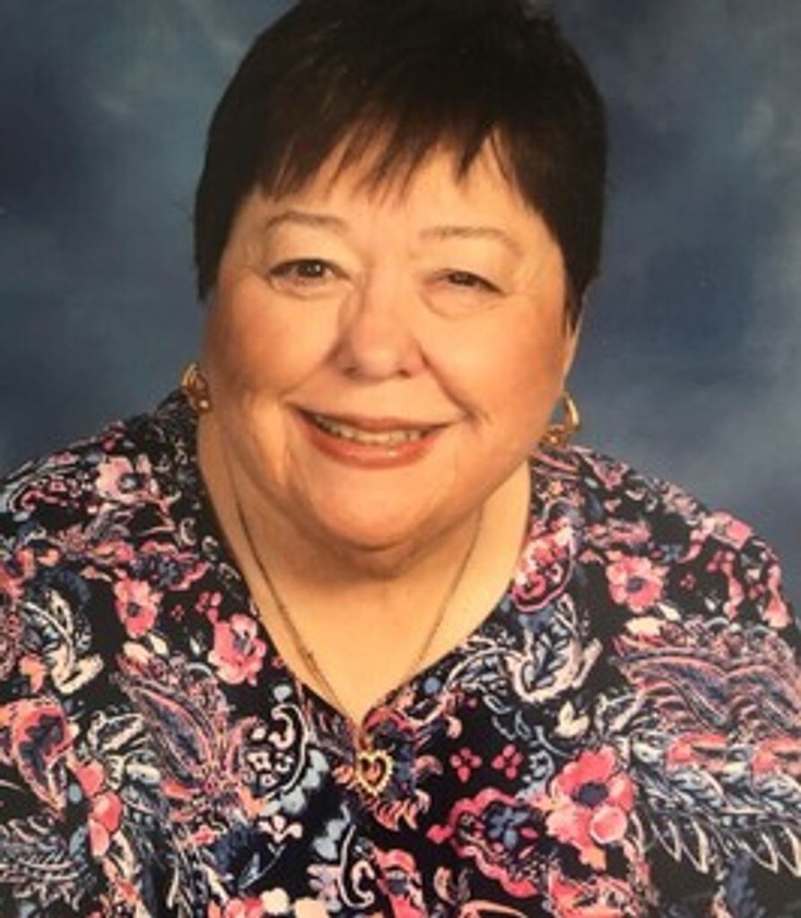Carol Lyons