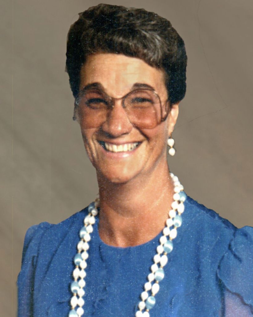 Karen Estelle (Sanborn)  Williams