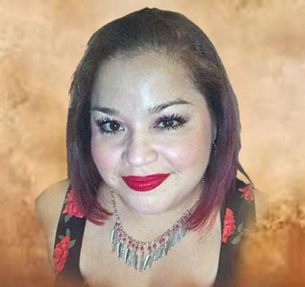 Elsa Laura Tenorio Profile Photo