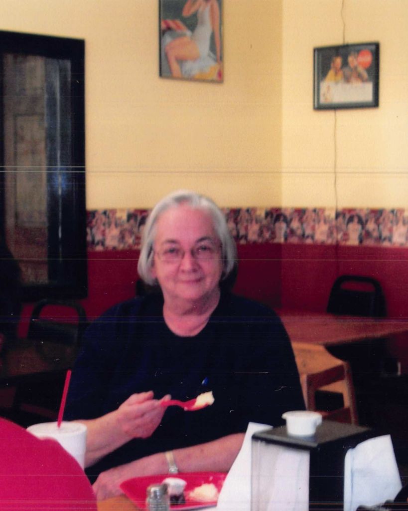 Gwendolyn Gail Leasure