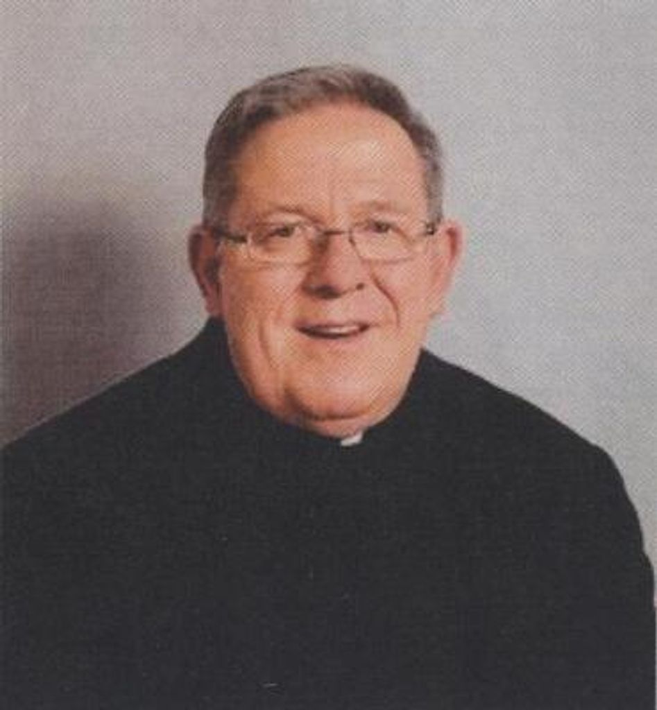 Fr. Peter L. Peretti Profile Photo