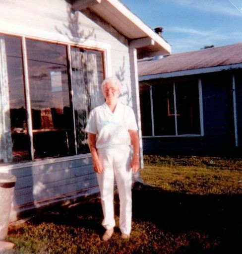 Virginia Gordon photo gallery thumbnail 29 of 33