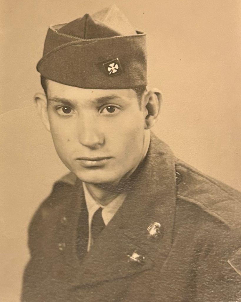 Bernard "Cuz" Lee ST.Amant