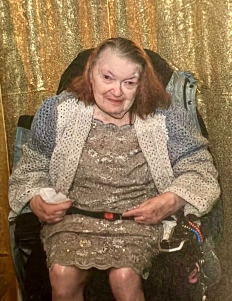 Eileen Nora  Dellot Profile Photo