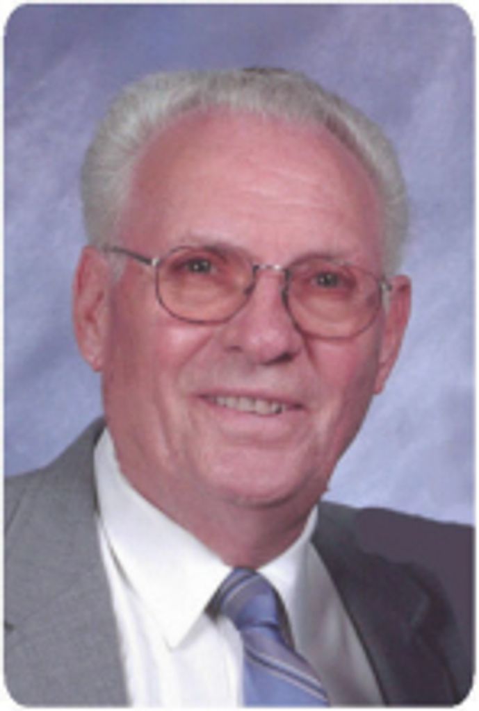 Robert E Laubach