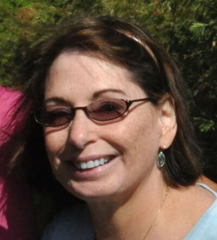 Jane Oliver Profile Photo
