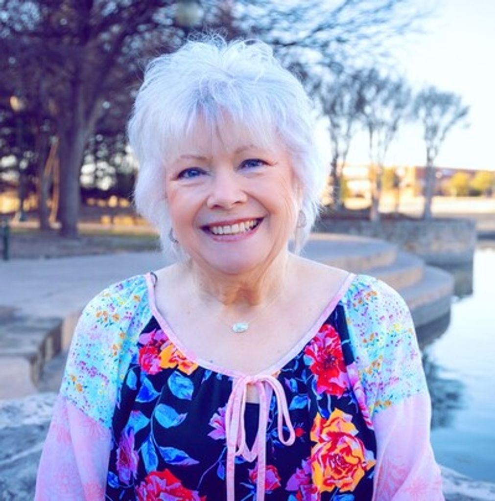 Sharon Roberts Profile Photo