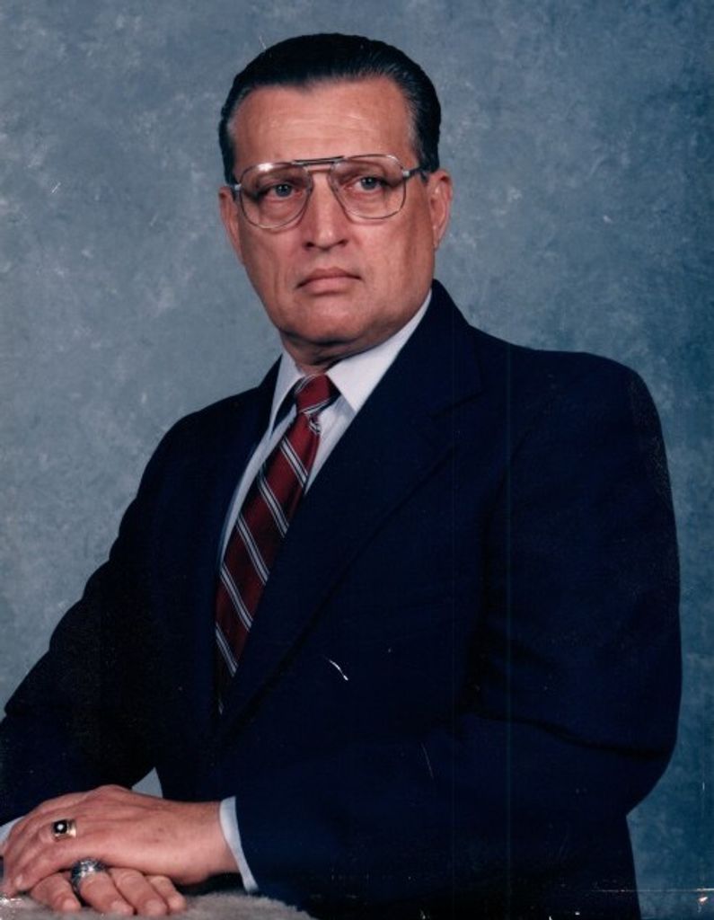 Shelton Tuck