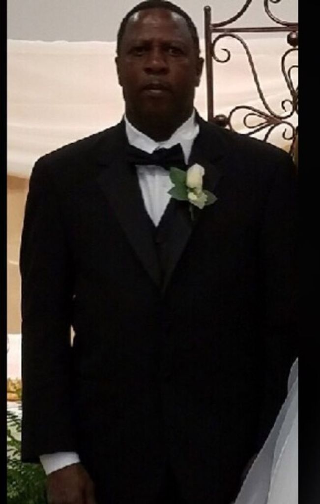 Ernest Davis Jr. Profile Photo