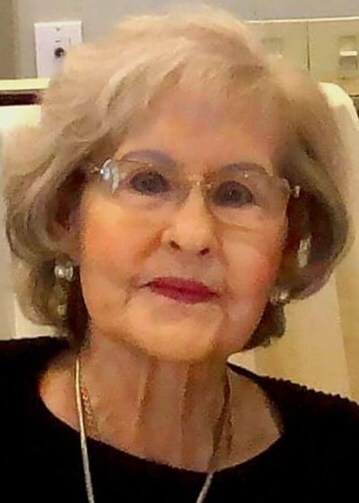 Marjorie Naomi Holcomb Piersol Profile Photo