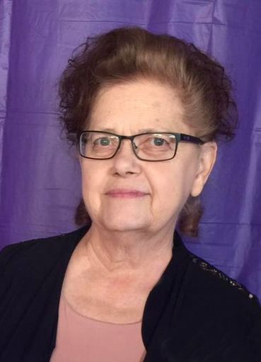 Gloria Ann Livingston Profile Photo
