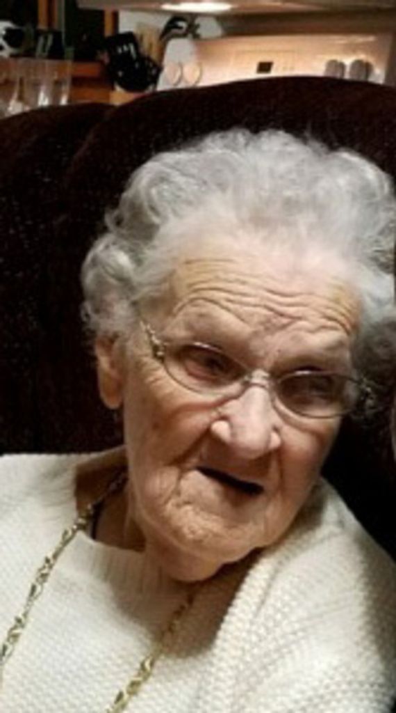 Celia Frances Levindofski Profile Photo