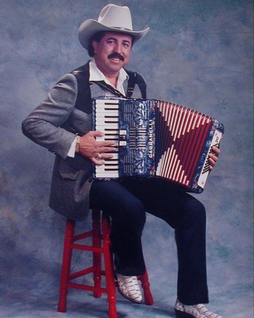Rudy Flores