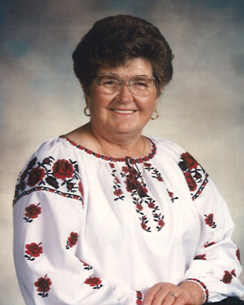 Eva Dmytryshyn Profile Photo