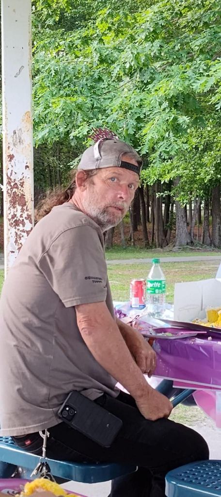 Darrell Blaine Hylton, Jr. Profile Photo