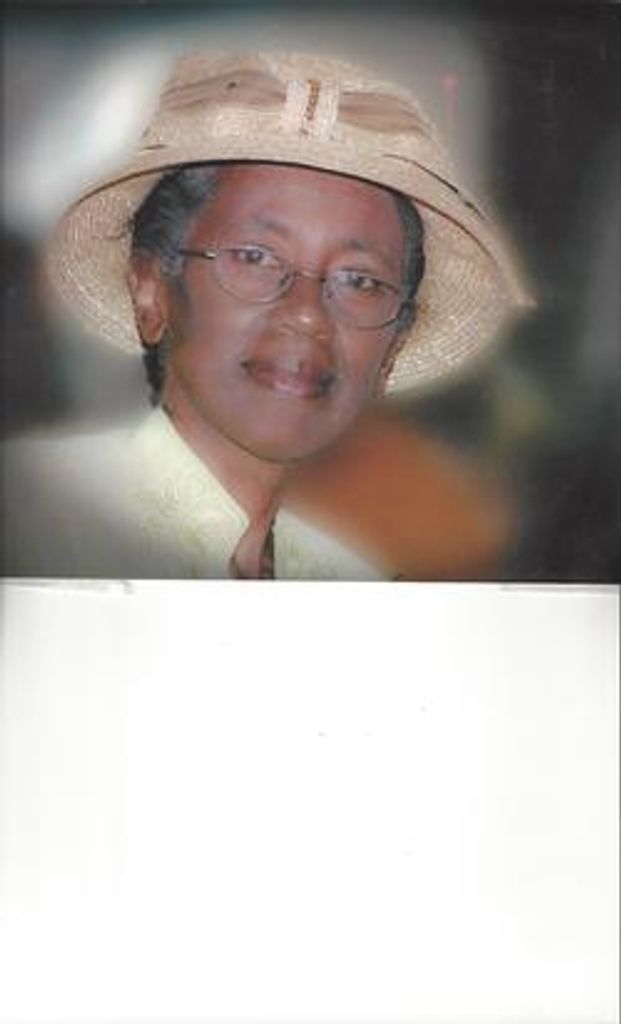 Cutel Adaisma Kelly Symmonett Profile Photo