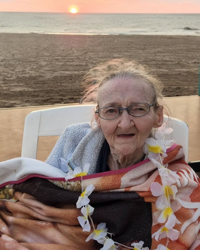 Gloria Post Profile Photo